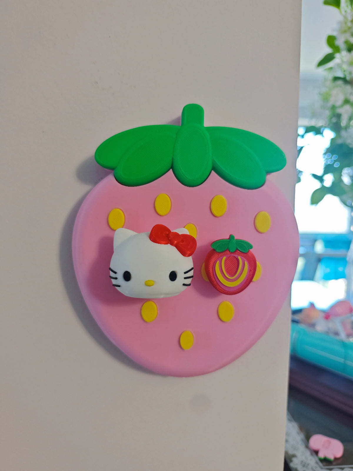 Hello Kitty Jagoda — Prekidač sa Dve Ručice